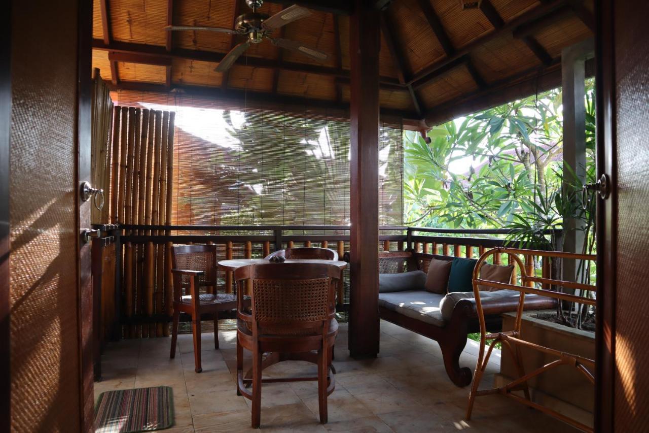 נוסא דואה Pondok Agung Bed & Breakfast מראה חיצוני תמונה