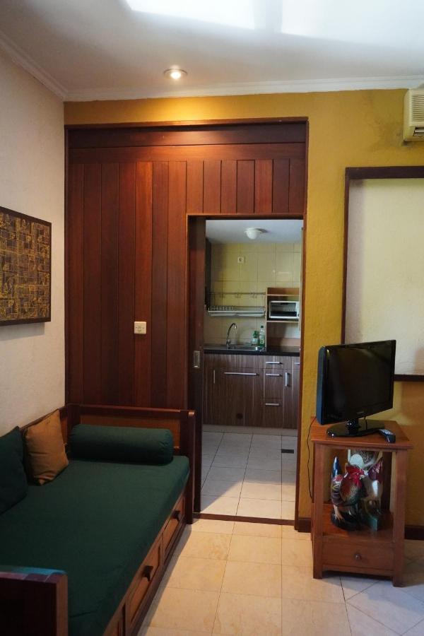 נוסא דואה Pondok Agung Bed & Breakfast מראה חיצוני תמונה