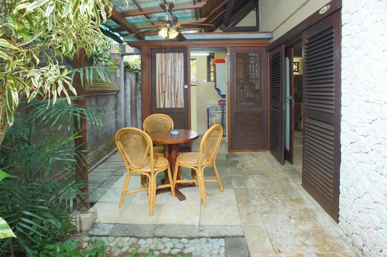 נוסא דואה Pondok Agung Bed & Breakfast מראה חיצוני תמונה