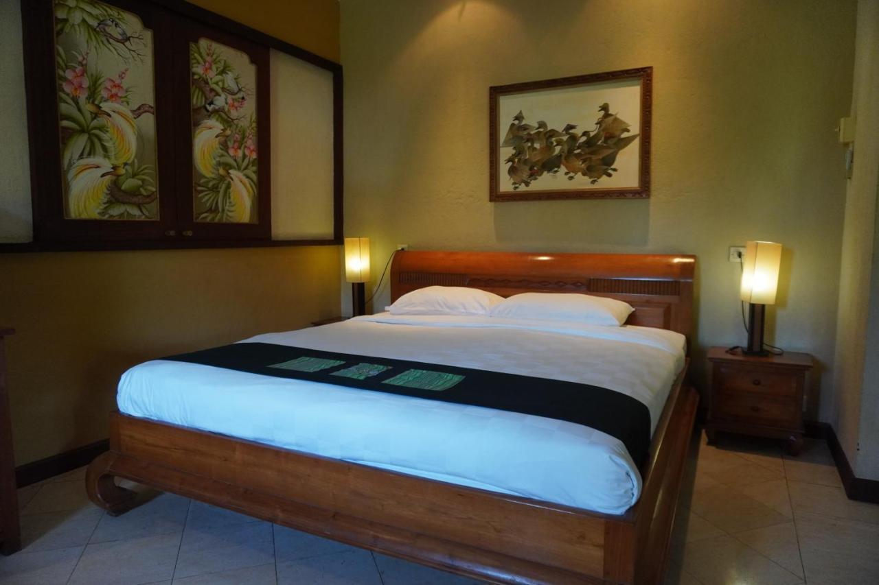 נוסא דואה Pondok Agung Bed & Breakfast מראה חיצוני תמונה