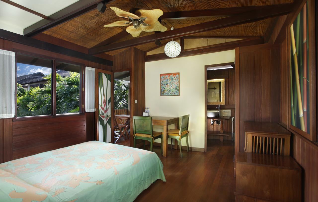נוסא דואה Pondok Agung Bed & Breakfast מראה חיצוני תמונה