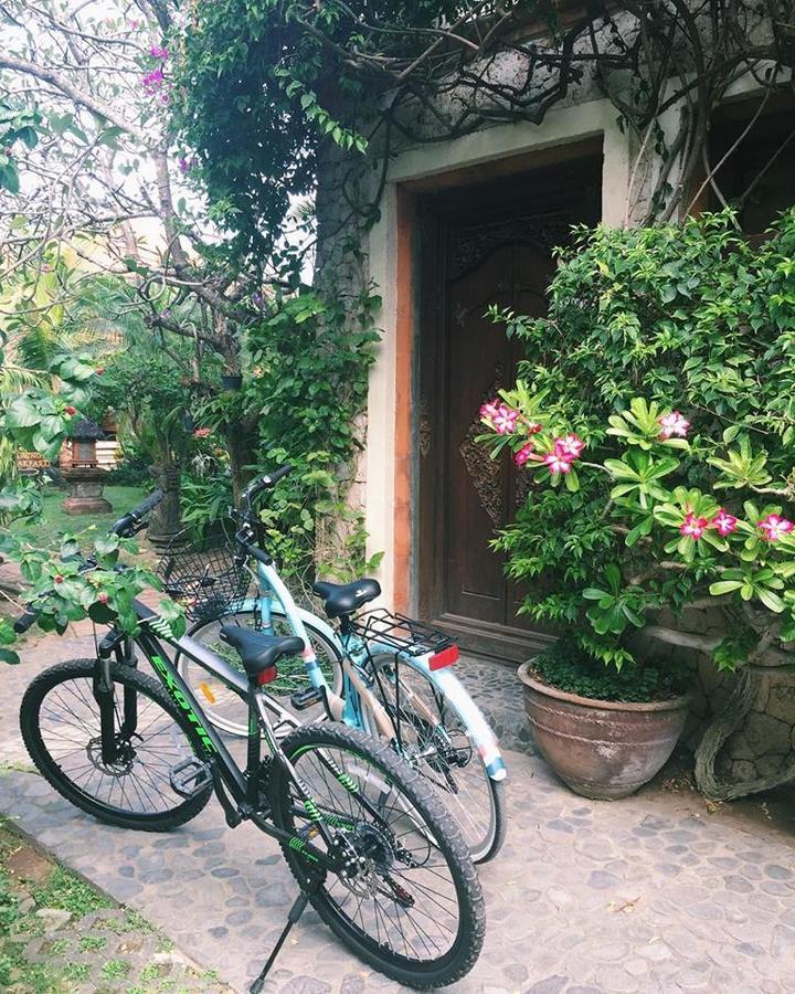 נוסא דואה Pondok Agung Bed & Breakfast מראה חיצוני תמונה