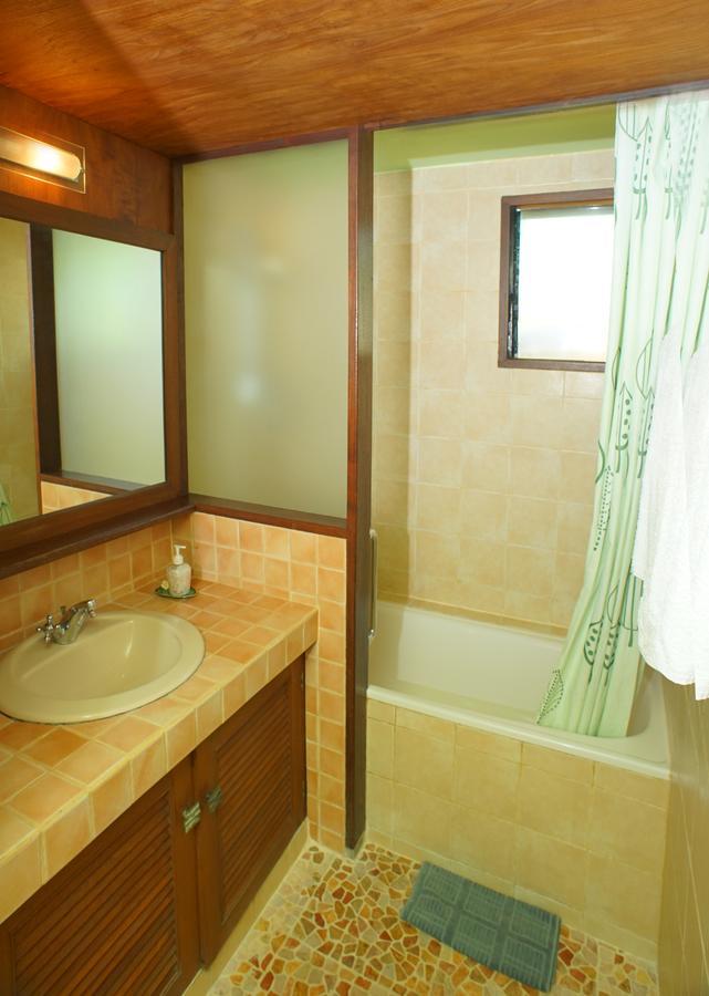 נוסא דואה Pondok Agung Bed & Breakfast מראה חיצוני תמונה