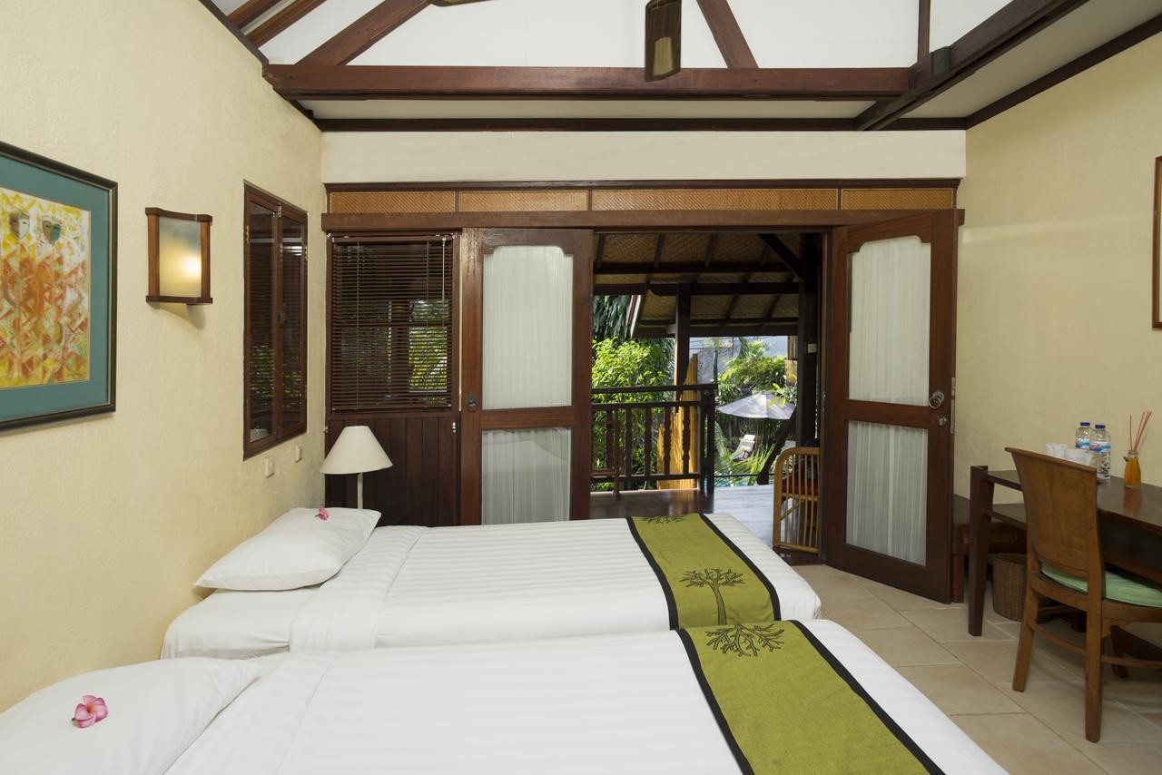 נוסא דואה Pondok Agung Bed & Breakfast מראה חיצוני תמונה